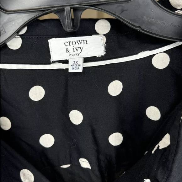 Crown & Ivy Polka Dot Black and White Button up - Picture 3 of 4